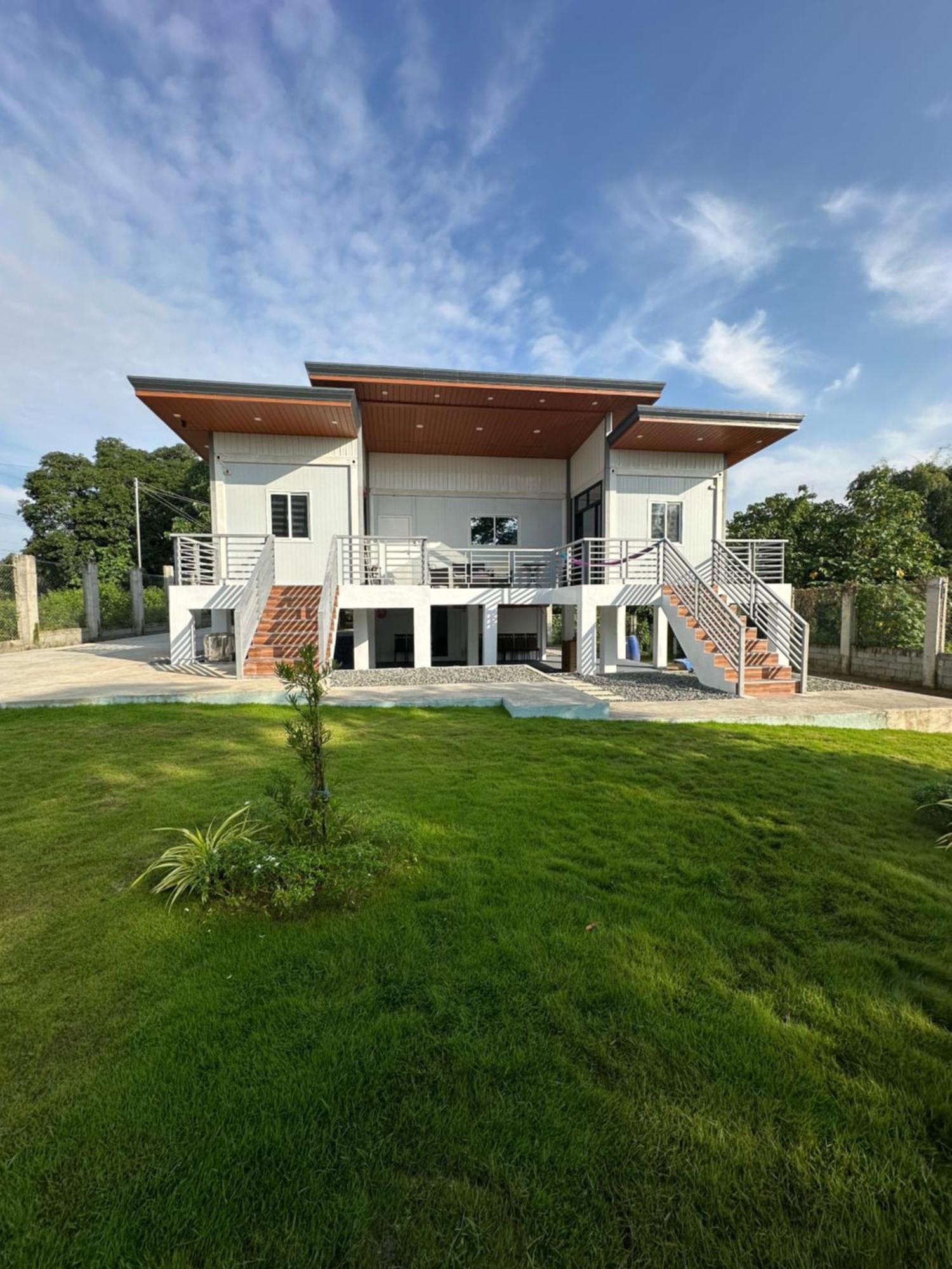 U Cube Staycation Manaoag Εξωτερικό φωτογραφία